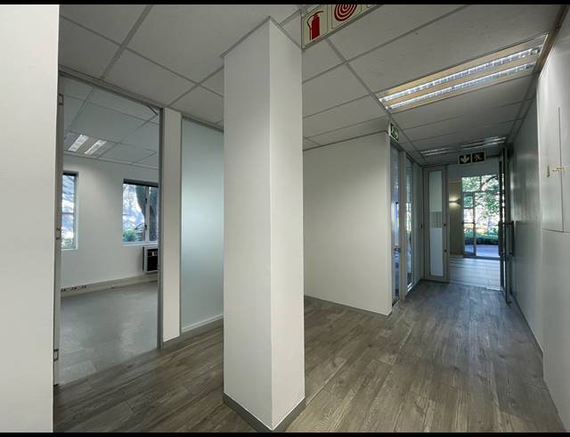 322M² OFFICE TO LET IN SANDTON CENTRAL
